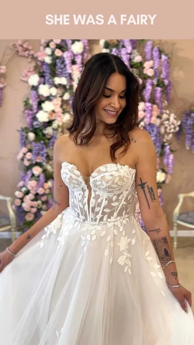 She was a ✨fairy✨ Don’t forget tomorrow is the last day of our Sophie James Off the Rack Shopping Event! Check out this dress and more and receive a special discount off your purchase! 💖
•
#weddingdress #weddinggown #wedding #bridetobe #bridal #weddinginspo #weddingdresses #bridalinspo #offtherackweddingdresses #engaged #affordableweddingdresses